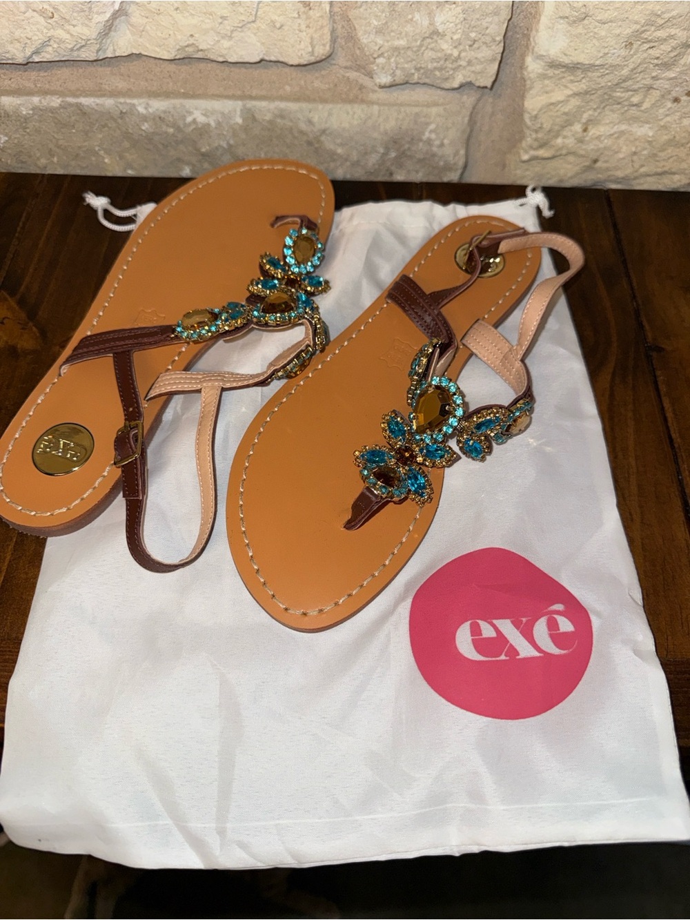 NIB - Exe Women's Tan & Brown Jeweled T-Strap Sandals size 40 (sz 9)